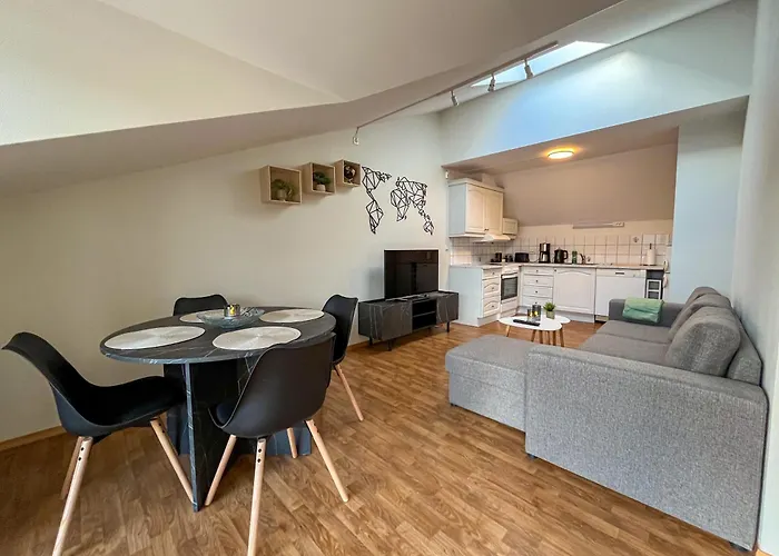 Апартаменты Parken Terrace - Fjord View With Indoor Parking And Elevator Олесунн